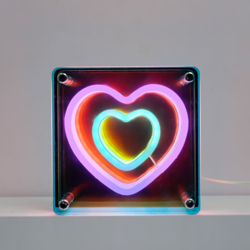 Neon Hearts Light