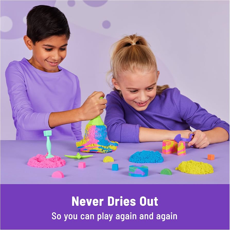 Kinetic Sand Squish N Create
