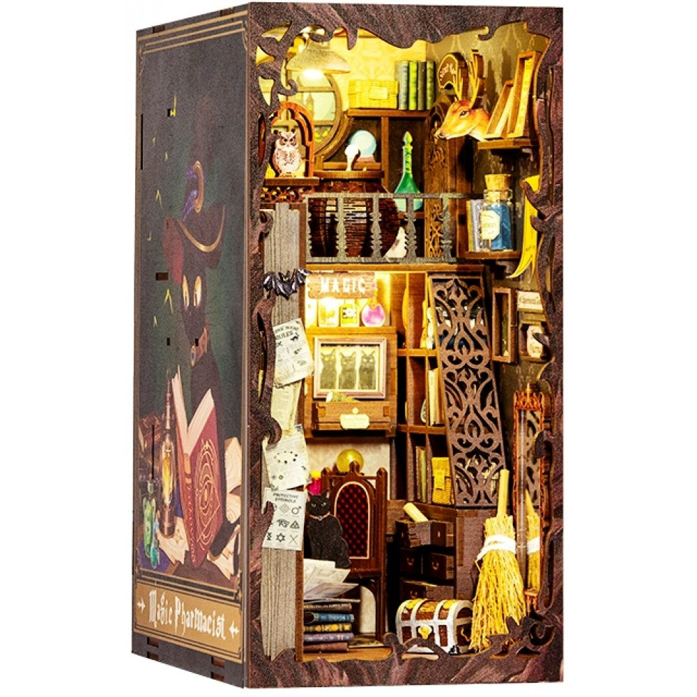 Book Nook Magic Pharmacist DIY Kit