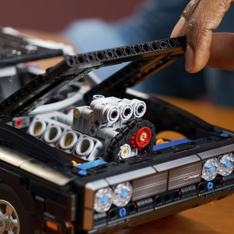 Lego Technic Fast & Furious Dodge Charger